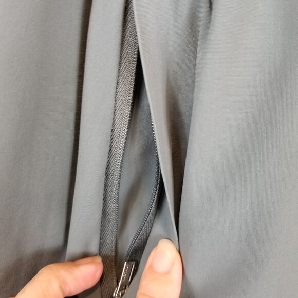 Athleta Cosmic Skirt Hi Lo Athleisure Pockets Gray Size XS - Picture 6 of 9